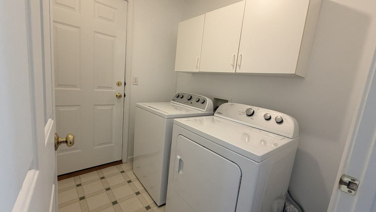 611 Buttercup Dr - Photo 6 of 9