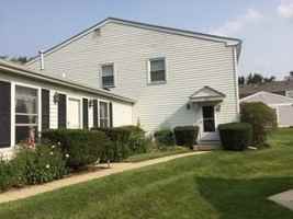 featured image of 304 Creekside Dr #304