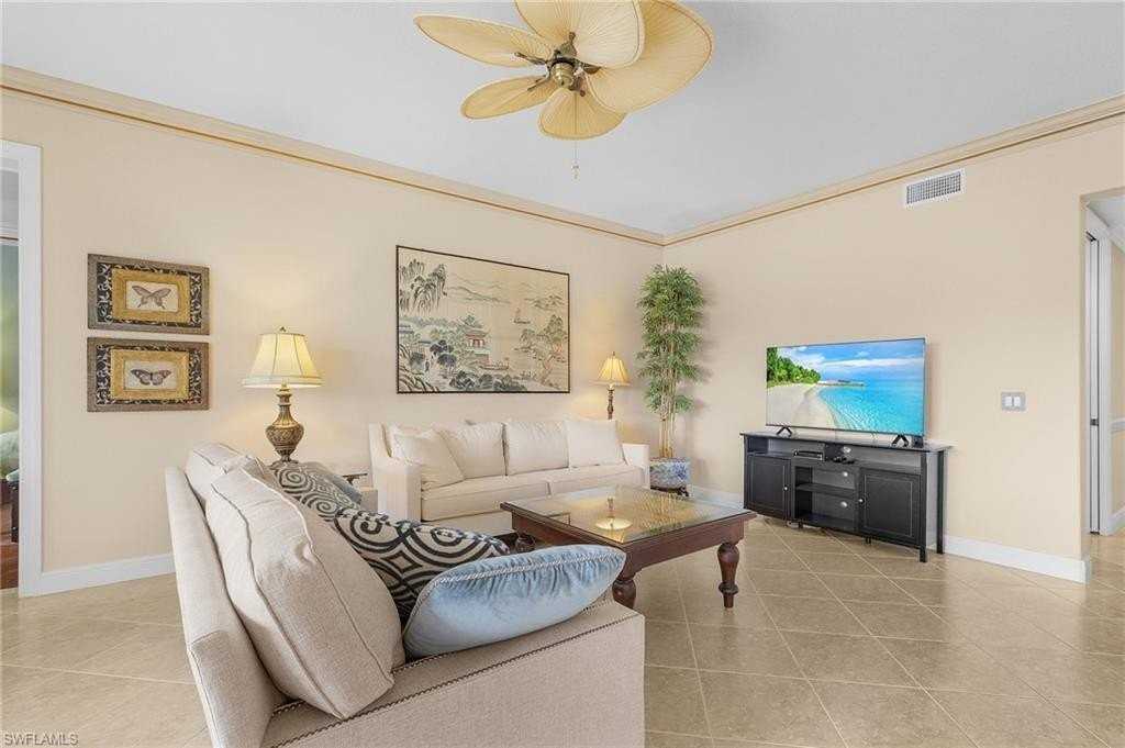801 Regency Reserve Cir #4301 - Photo 3 of 26