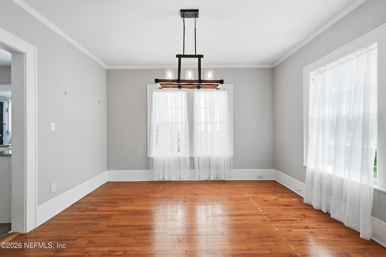 3957 Boone Park Ave - Photo 5 of 24