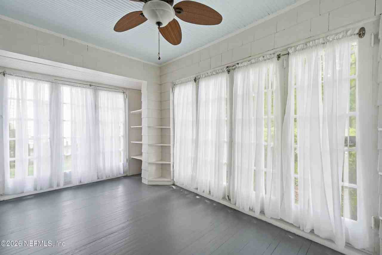 3957 Boone Park Ave - Photo 7 of 24