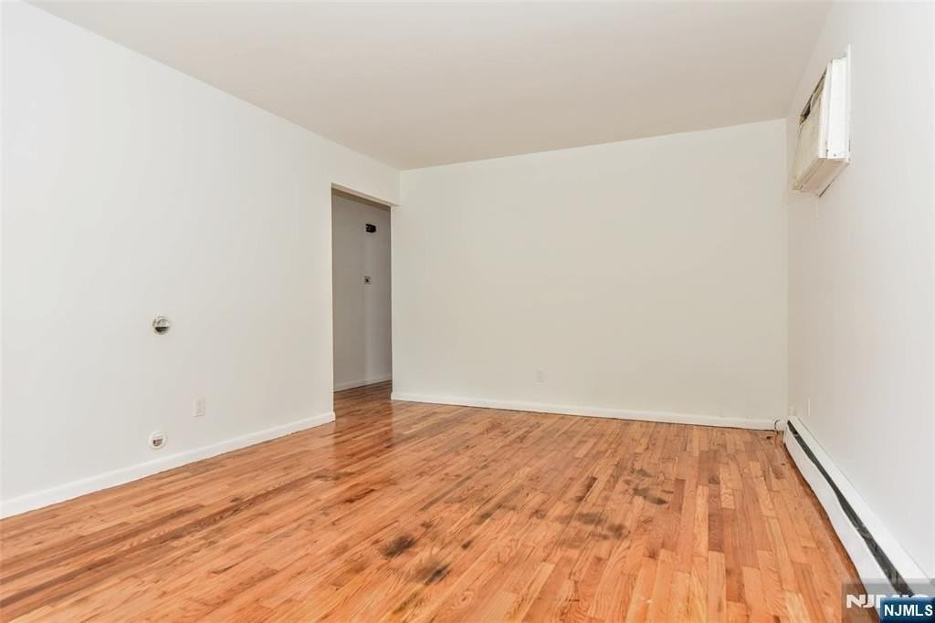 348 Westminster Pl #1 - Photo 7 of 19