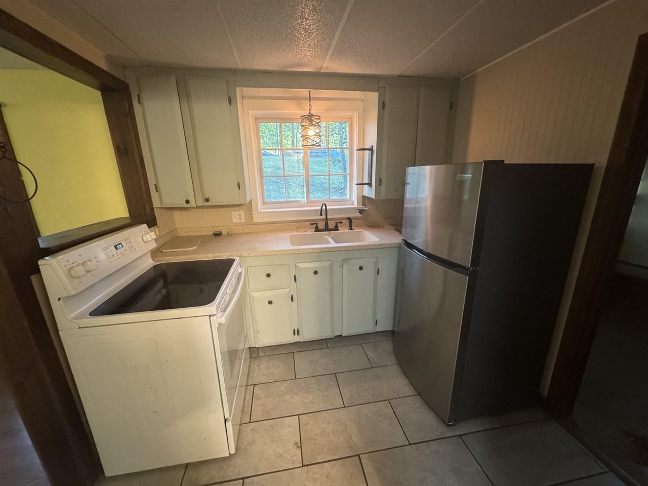 7B Allens Ave - Photo 5 of 10