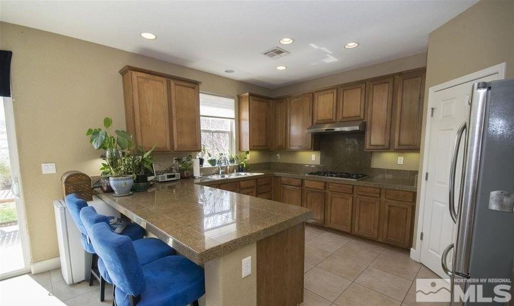 4161 Black Hills Dr - Photo 5 of 11
