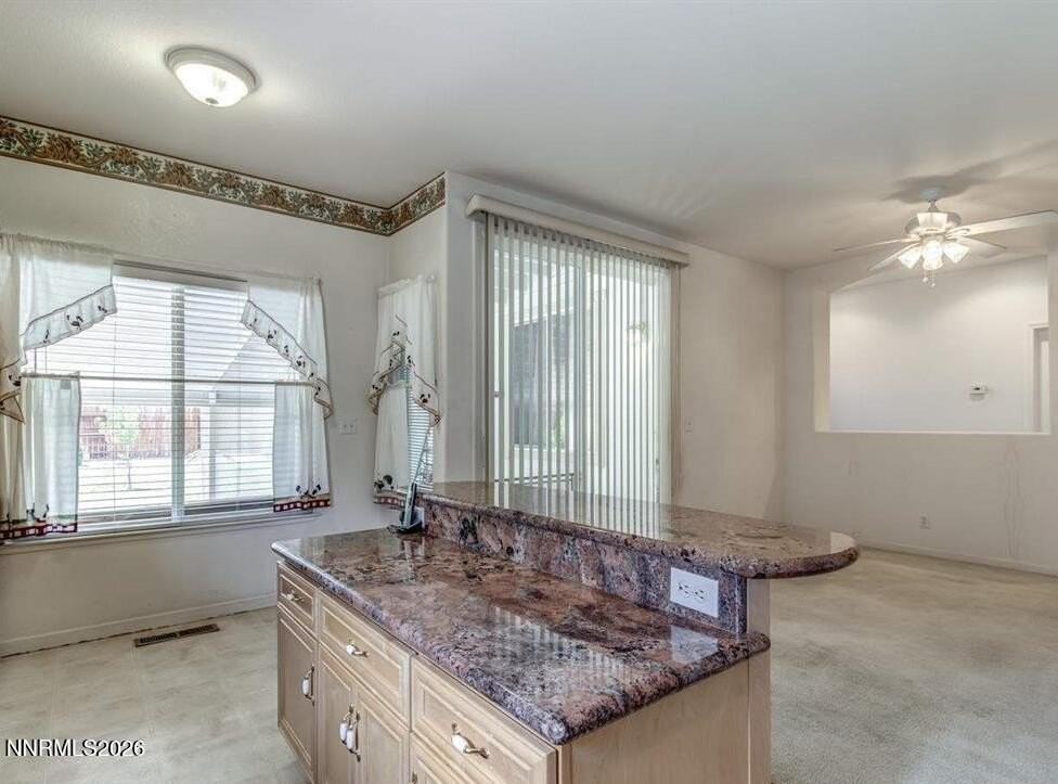 7925 Zinfandel Dr - Photo 4 of 8