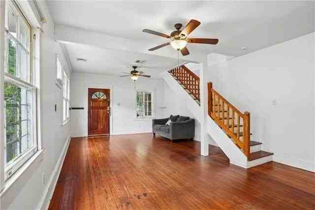 2703 Palmer Ave - Photo 6 of 29