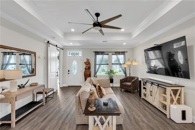 3620 Live Oak St - Photo 5 of 30