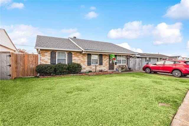129 Jacqueline Dr - Photo 2 of 5