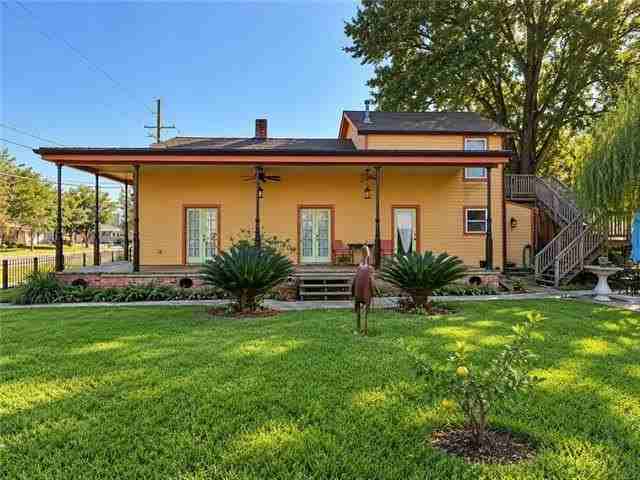 714 Mehle St - Photo 3 of 22
