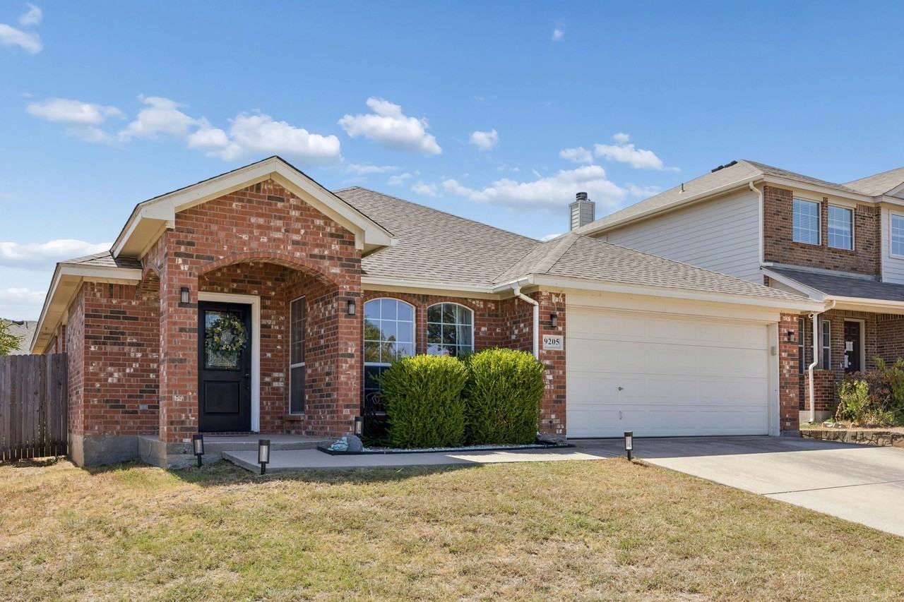 9205 Nathan Dr - Photo 2 of 31