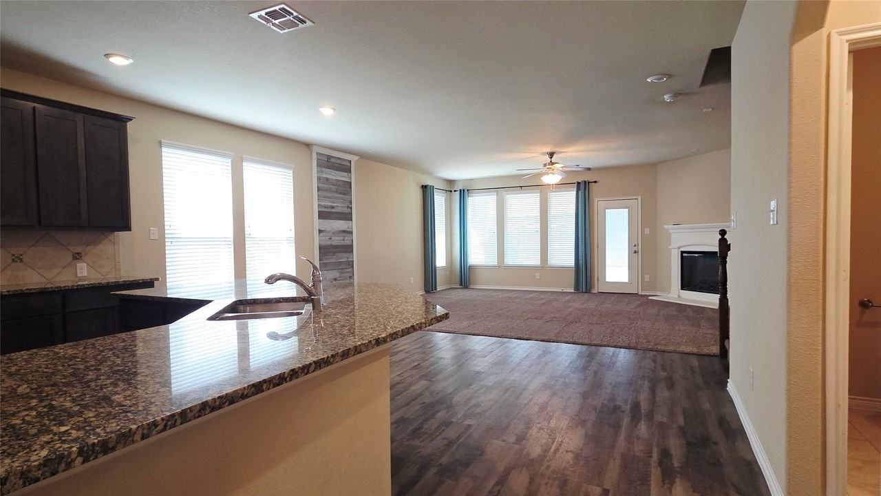 3220 Sunny Hill Way - Photo 7 of 30