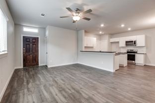 705 Blackland Dr - Photo 1 of 1