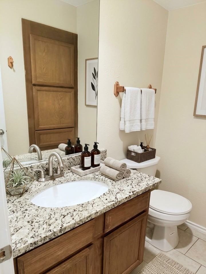 405 Gatewood Rd - Photo 5 of 5