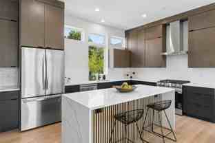 2202 N Carroll Ave #101 - Photo 1 of 1