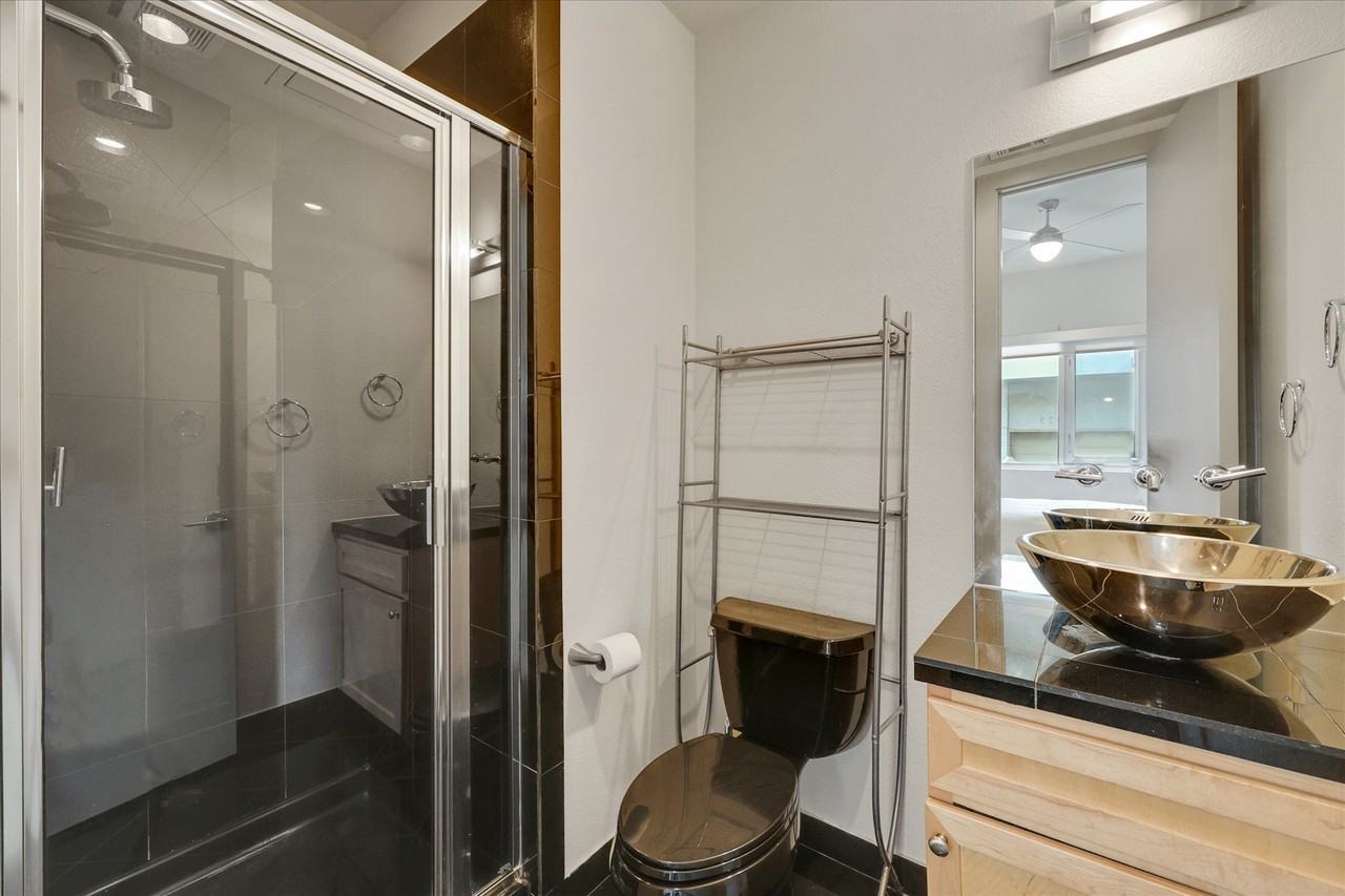 745 Cannen John Ln - Photo 7 of 34