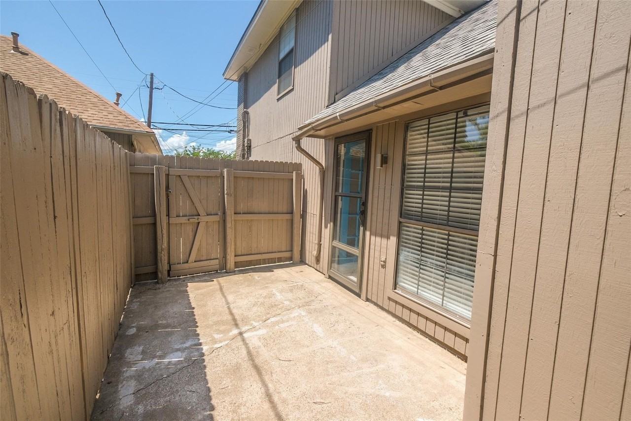 5439 Pershing Ave - Photo 5 of 22
