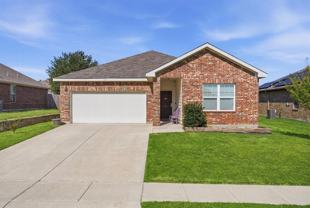 540 S Heights Dr - Photo 1 of 1