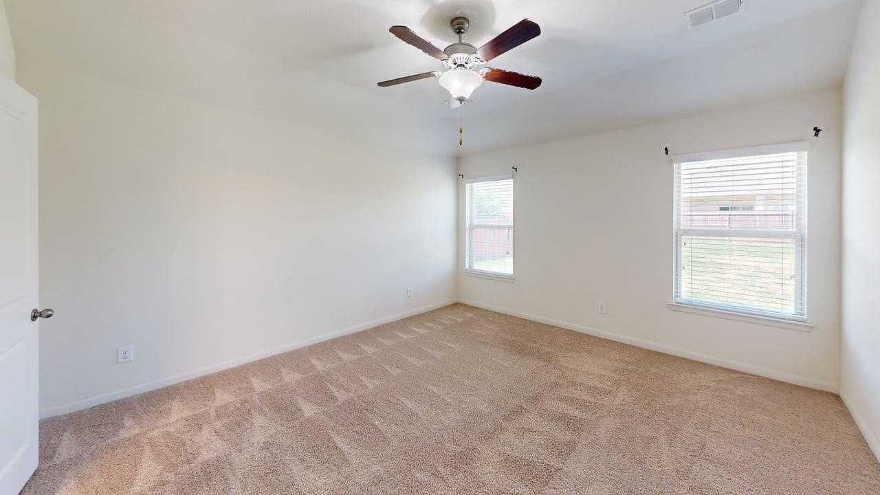 112 Acadia Ln - Photo 6 of 23