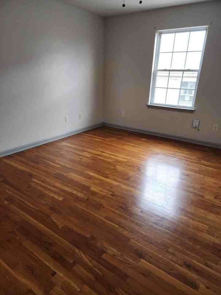 49-51 Crawford St #3 - Photo 3 of 7