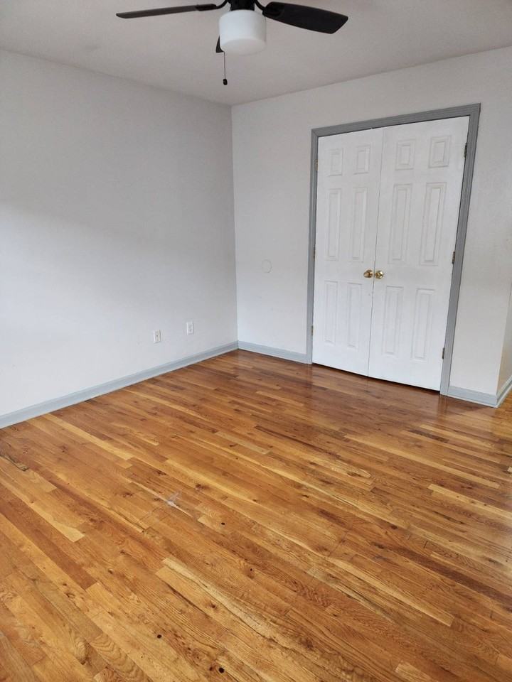49-51 Crawford St #3 - Photo 5 of 7