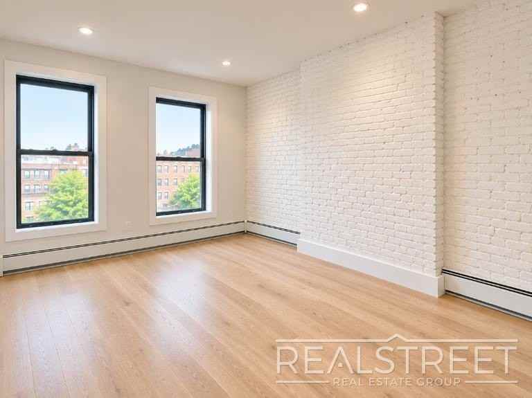 2162 Fulton St #3 - Photo 5 of 6