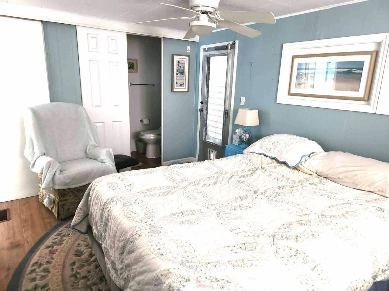 1707 New York Ave - Photo 7 of 13