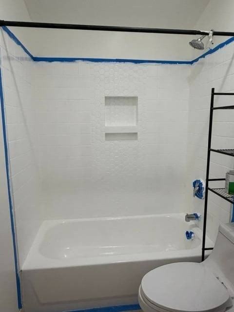 218 Howe Ave Apt 2 - Photo 5 of 11