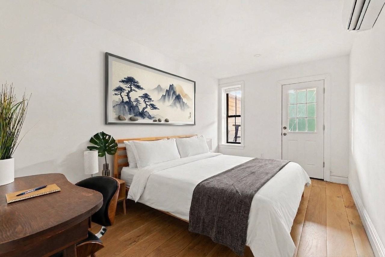 17 Linden St - Photo 3 of 6
