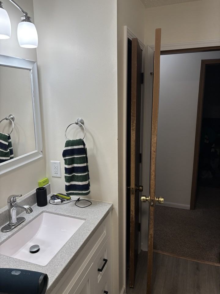 410 Grove St #1 - Photo 5 of 17