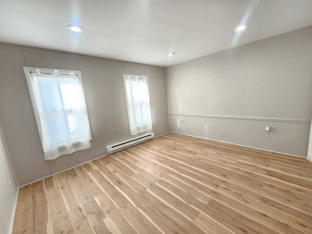 899 W Coal St #1 - Photo 5 of 11
