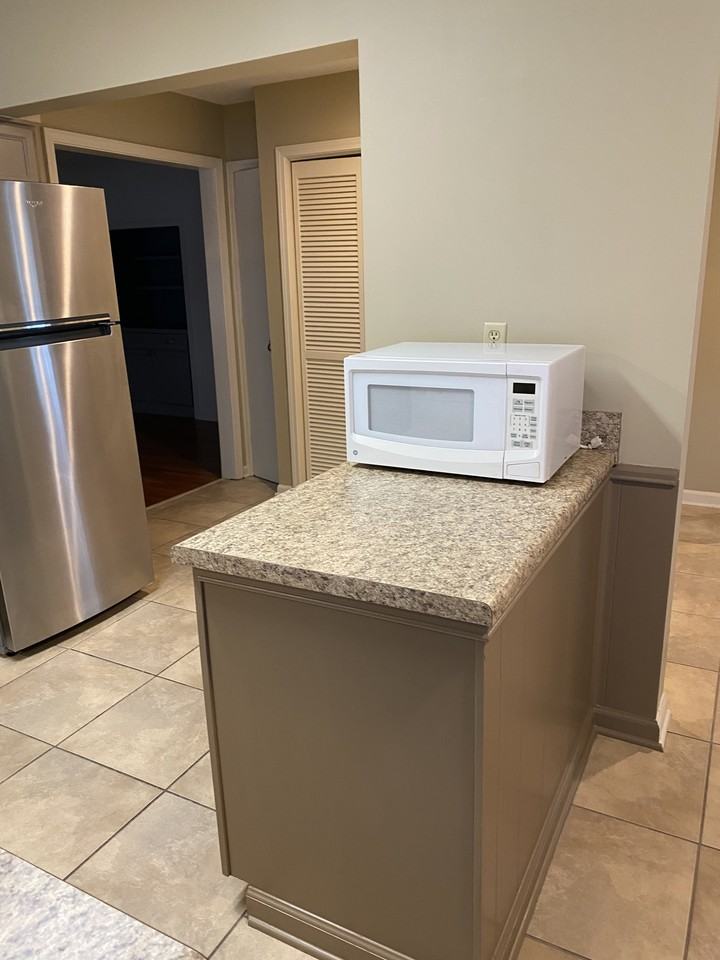 1224 Merrycrest Dr #1 - Photo 4 of 15