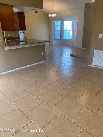 5537 Flint Rd - Photo 3 of 15