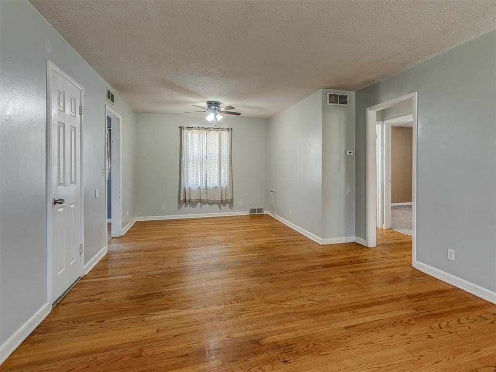 3801 Nw 51st St - Photo 6 of 30