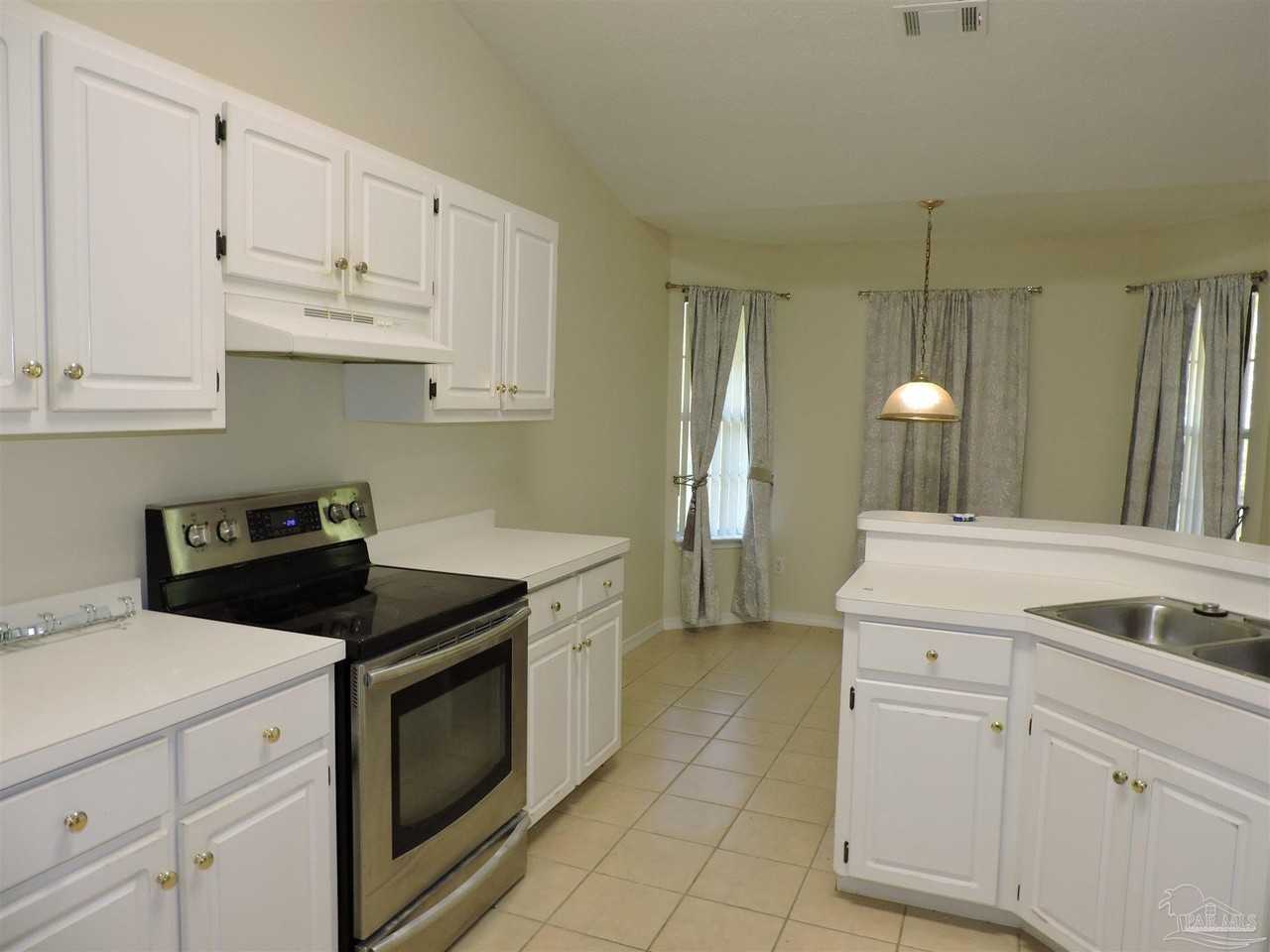 2145 Jarrod Dr - Photo 5 of 30