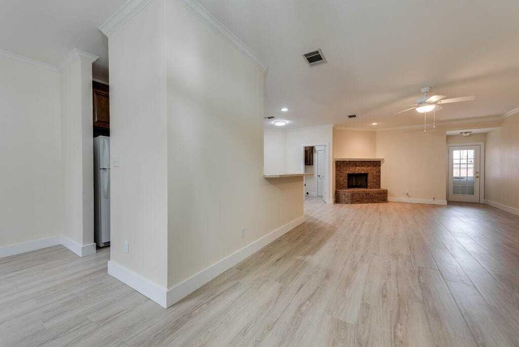 3206 Whittle Way - Photo 5 of 26