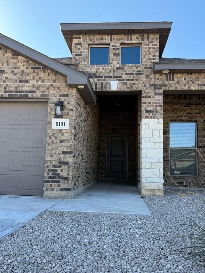 6101 Poppy Dr - Photo 3 of 42