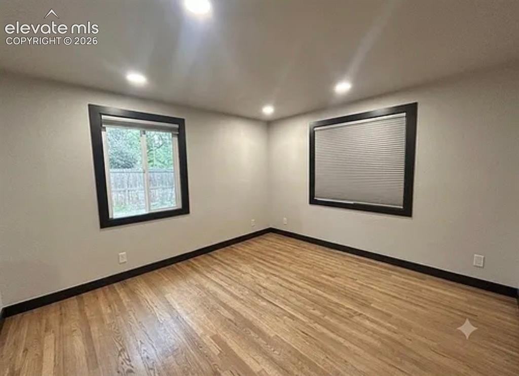 2028 Oriole Ave - Photo 7 of 17