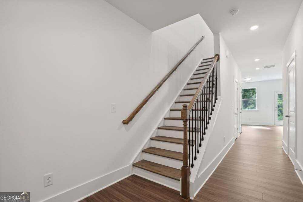 1621 Gunnin Trce Nw - Photo 4 of 45