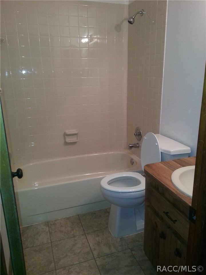 210 Talmage Ave - Photo 6 of 20