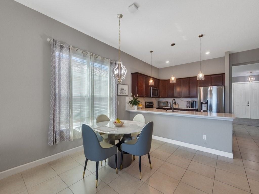 1804 Berkshire Cir Sw - Photo 5 of 32