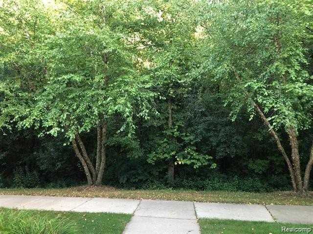 263 S Village Way #23 - Photo 3 of 37