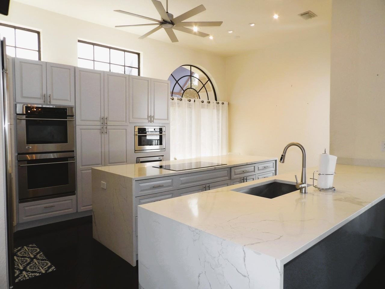 13348 Mangrove Isle Dr - Photo 4 of 50