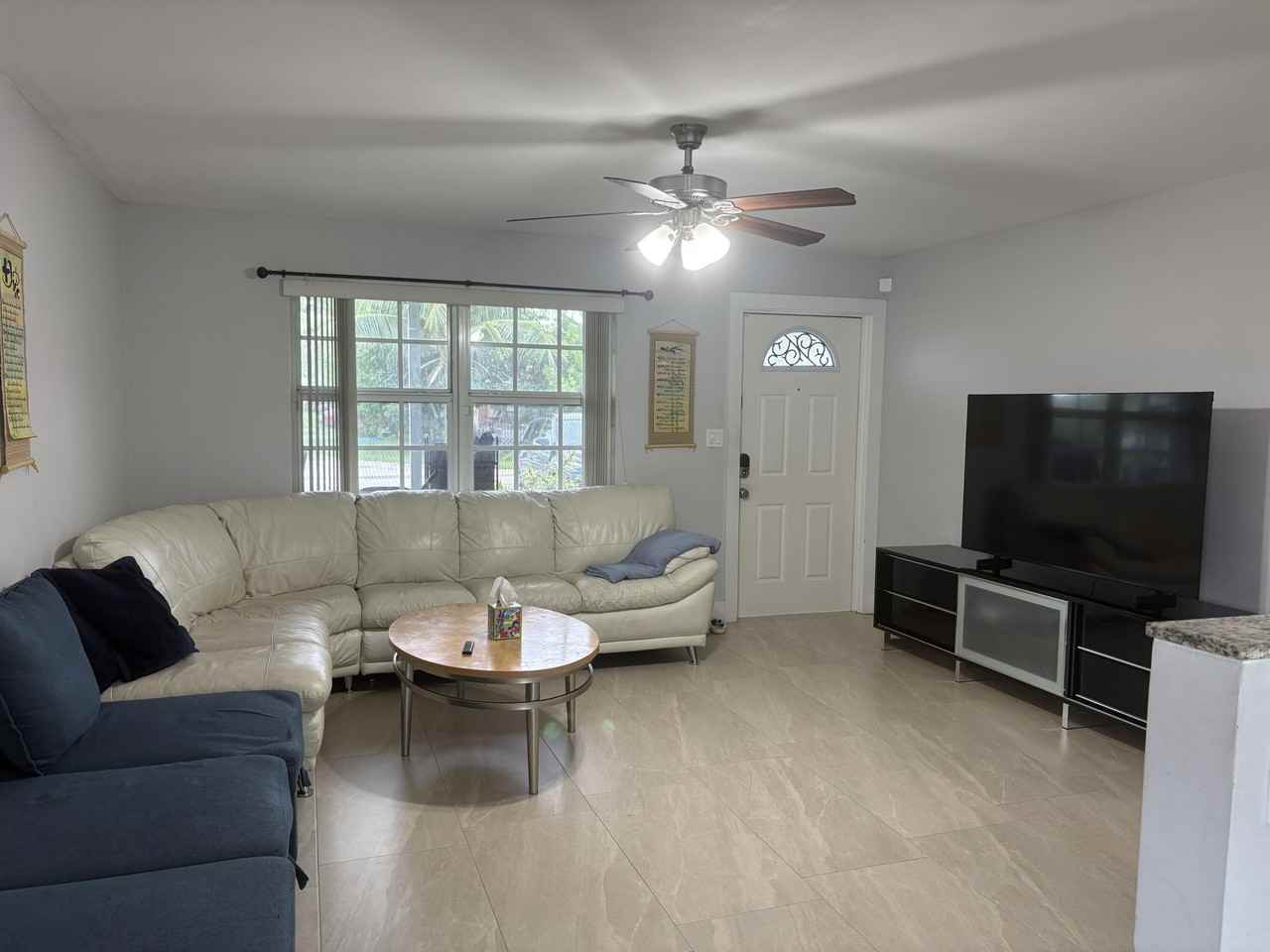 6810 Nw 26th St - Photo 2 of 21