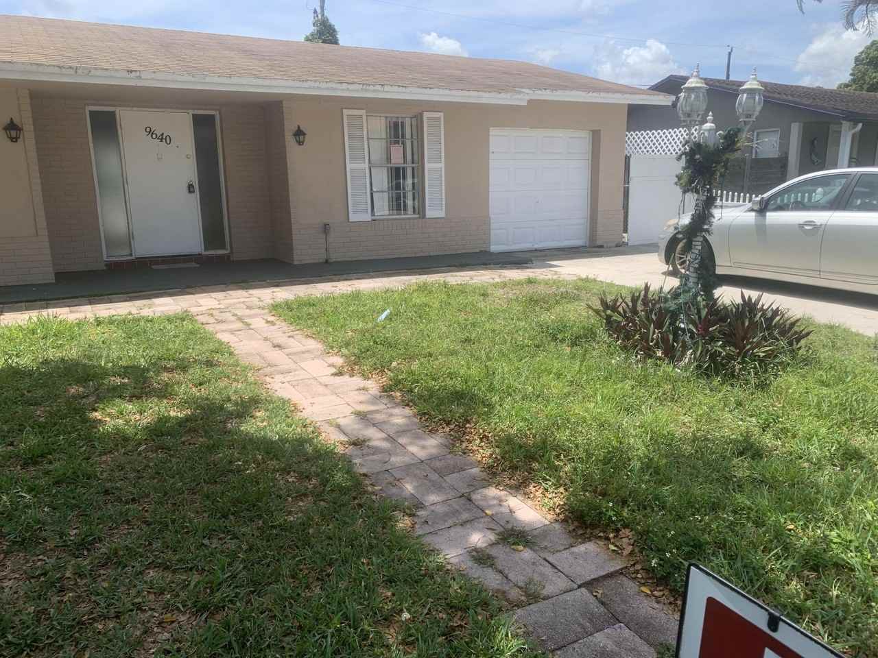 9640 Sw 1st Pl - Photo 2 of 13