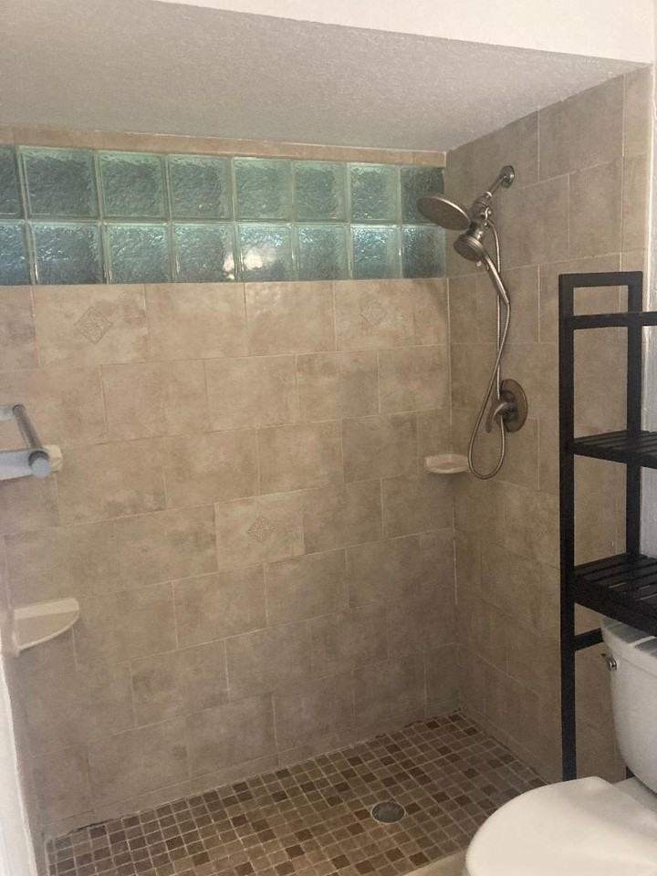1950 Coquina Way - Photo 4 of 9