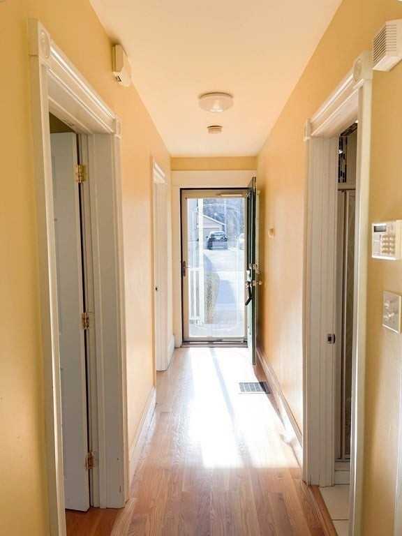 351 Savin Hill Ave - Photo 6 of 23