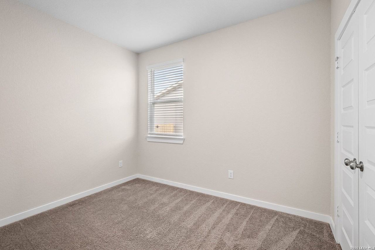 140 Bella Rosa Trl - Photo 5 of 26