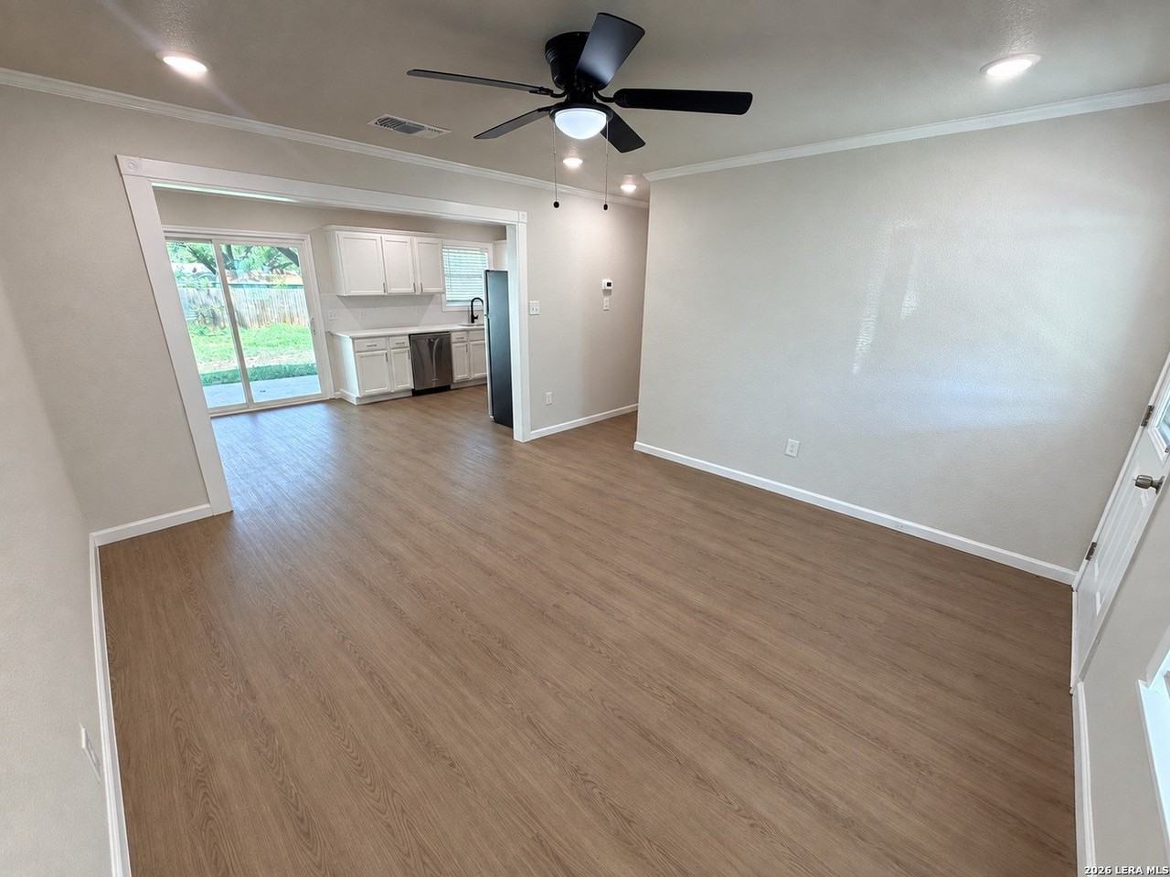7615 Westfield Blvd - Photo 3 of 25