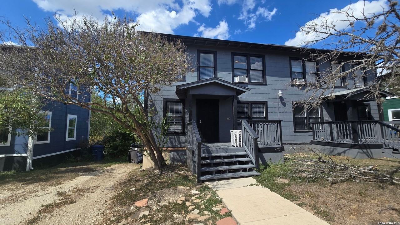 407 Natalen Ave - Photo 2 of 32