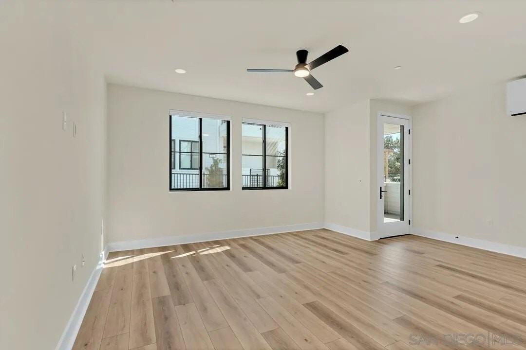 1103 Catania Ct #104 - Photo 7 of 23